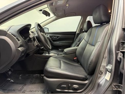 Used 2018 Nissan Altima 2.5 SR w/ SR Special Edition FWD image 12