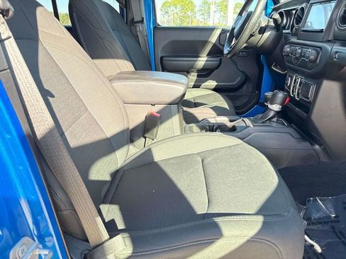 Used 2021 Jeep Wrangler Unlimited Sport image 12