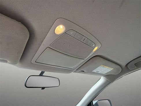 Used 2018 Nissan Altima 2.5 SV image 37