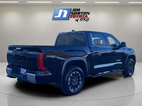 Used 2025 Toyota Tundra Limited image 5