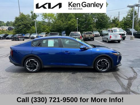 Certified 2025 Kia K4 GT-Line Turbo FWD image 8