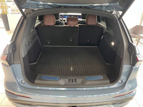 New 2026 Lincoln Nautilus Reserve image 17