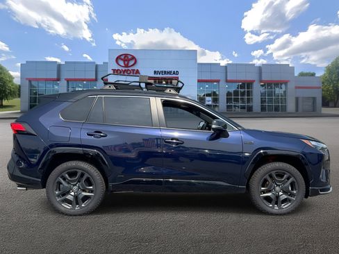 Certified 2022 Toyota RAV4 XSE w/ Weather Package image 3