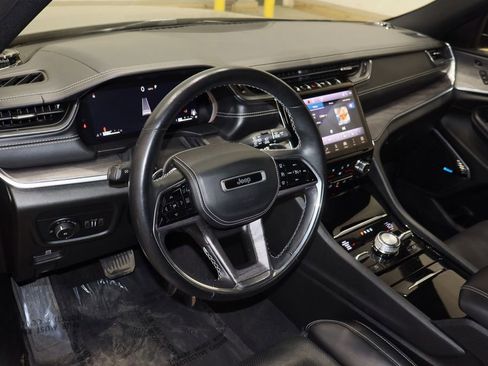 Used 2022 Jeep Grand Cherokee L Overland w/ Luxury Tech Group IV image 28