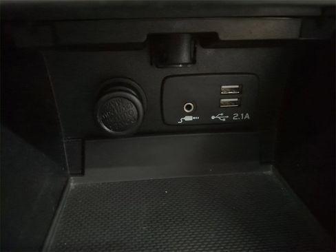 Used 2019 Subaru Legacy 2.5i Premium image 26