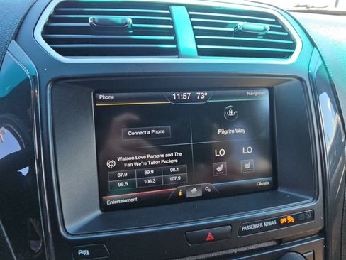 Used 2016 Ford Explorer XLT w/ Equipment Group 202A FWD image 16