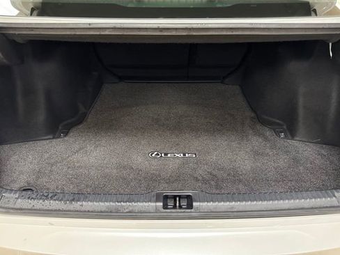 Used 2023 Lexus IS 300 w/ Comfort Package RWD image 22