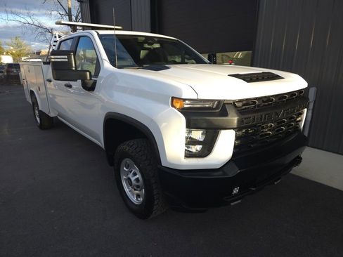 Used 2020 Chevrolet Silverado 2500 W/T w/ WT Convenience Package image 6