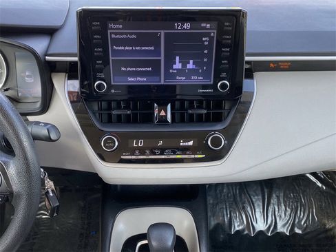 Certified 2022 Toyota Corolla LE image 27