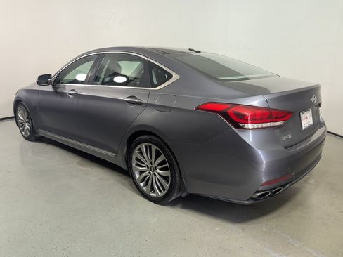 Used 2015 Hyundai Genesis 5.0 RWD image 5