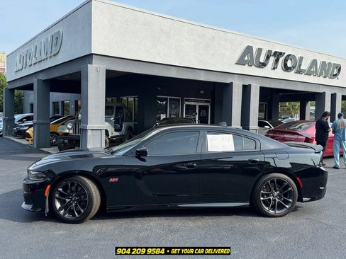 Used 2021 Dodge Charger Scat Pack w/ Plus Group RWD image 4