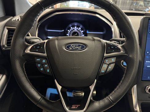 Used 2021 Ford Edge ST w/ Equipment Group 401A AWD/4WD image 53
