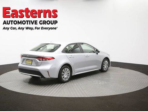 Used 2022 Toyota Corolla LE FWD image 41