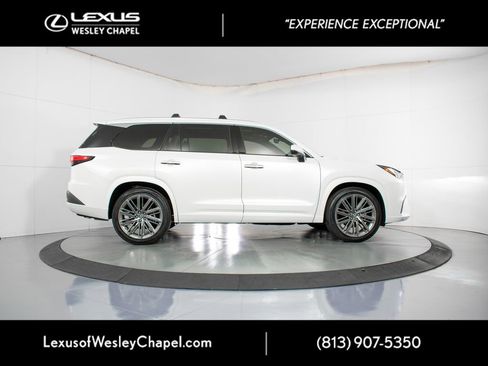 New 2026 Lexus TX 350 AWD image 2