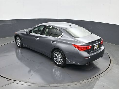 Used 2017 INFINITI Q50 Signature Edition w/ All Weather Package (L93) AWD/4WD image 19