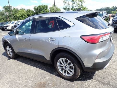 Used 2022 Ford Escape SE AWD/4WD image 4
