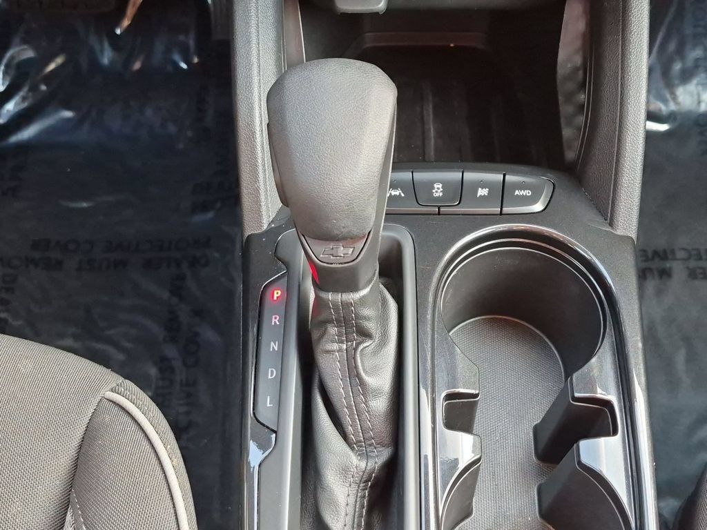 Used 2025 Chevrolet TrailBlazer LT AWD/4WD image 26