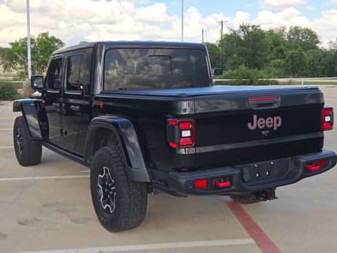 Used 2020 Jeep Gladiator Rubicon AWD/4WD image 5