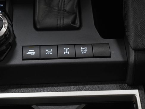 Used 2024 Toyota Tacoma TRD Sport AWD/4WD image 22