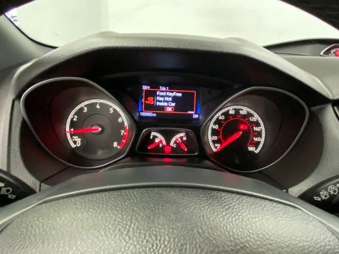 Used 2016 Ford Focus ST FWD image 34