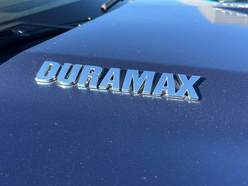 Used 2021 Chevrolet Silverado 1500 LT image 9