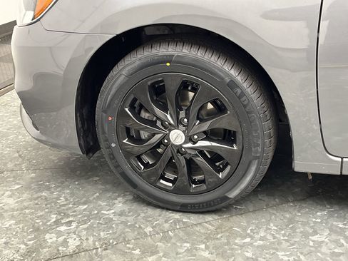 Used 2019 Nissan Sentra SV image 26