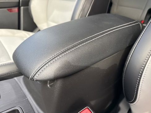 New 2026 Ford Escape SE image 18