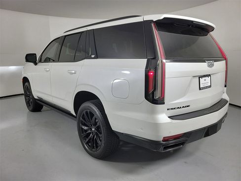 Certified 2024 Cadillac Escalade Sport w/ LPO, ONYX Package image 3