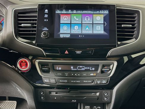 Used 2021 Honda Pilot Elite image 24