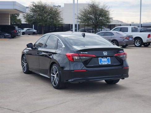 Certified 2024 Honda Civic Touring image 7