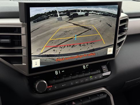 New 2026 Toyota Tundra Limited AWD/4WD image 18