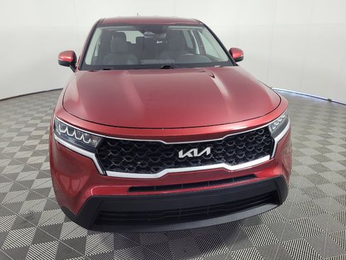 Used 2022 Kia Sorento LX FWD image 14