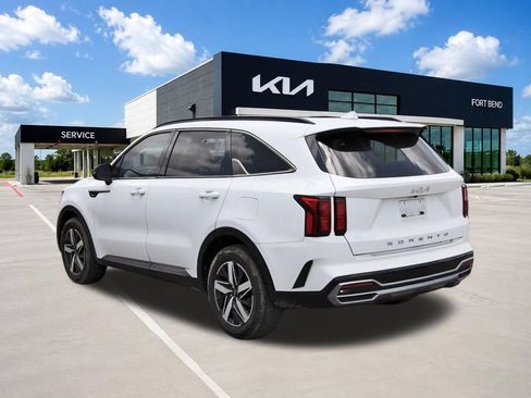 Used 2022 Kia Sorento S w/ Panoramic Sunroof Package FWD image 7