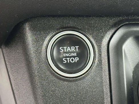 Used 2023 Land Rover Defender 110 X image 18