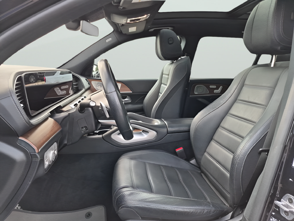 Used 2021 Mercedes-Benz GLS 580 4MATIC image 18