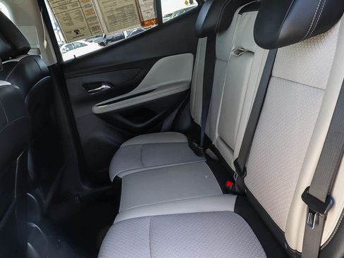 Used 2019 Buick Encore Preferred image 19