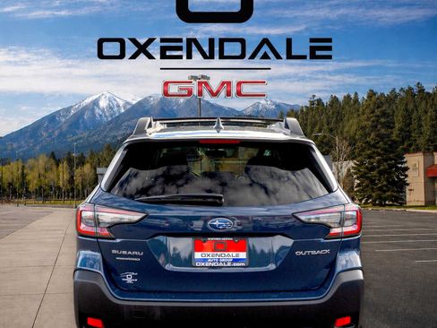 Used 2024 Subaru Outback Premium AWD/4WD image 5