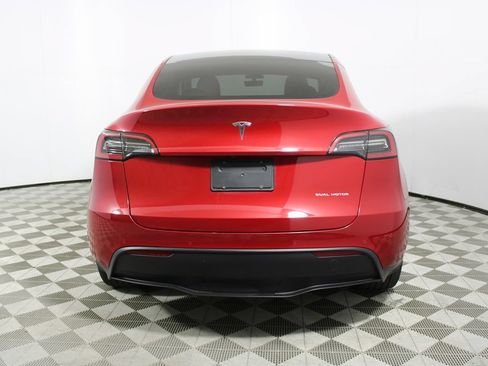 Used 2022 Tesla Model Y Long Range AWD/4WD image 19