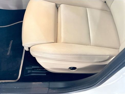 Used 2020 Mercedes-Benz GLA 250 GLA 250 image 18