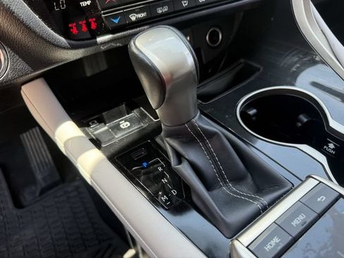 Used 2020 Lexus RX 350 FWD w/ Accessory Package image 19
