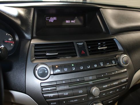 Used 2012 Honda Accord LX image 15