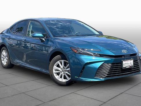 Used 2025 Toyota Camry LE FWD image 2