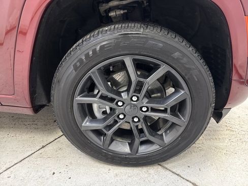 Used 2024 Jeep Grand Cherokee Limited 4xe image 34