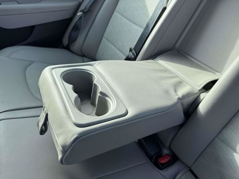 Used 2015 Hyundai Sonata Sport w/ Option Group 03 image 10