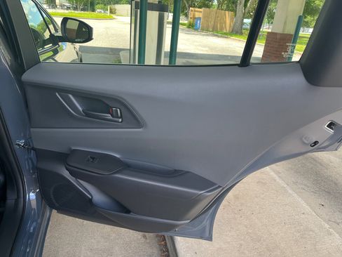 Used 2024 Toyota Prius LE image 19