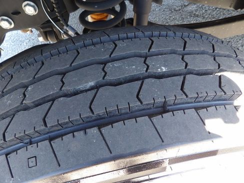 Used 2019 Ford F550 2WD Regular Cab Super Duty image 74