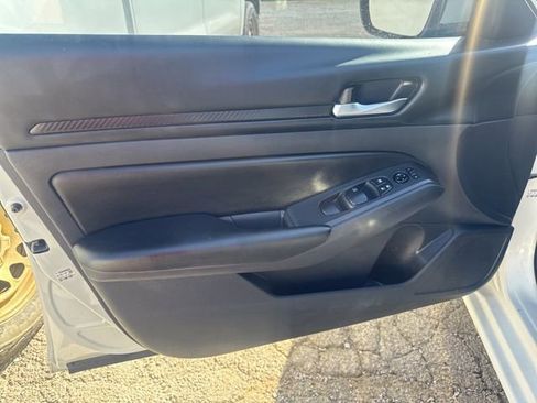 Used 2022 Nissan Altima 2.5 S image 8