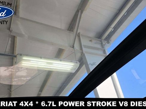 Used 2022 Ford F350 Lariat w/ Black Appearance Package image 16