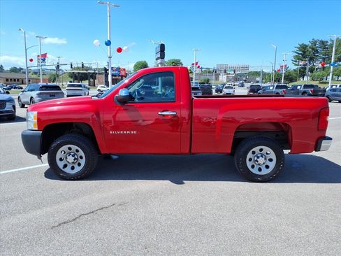 Used 2012 Chevrolet Silverado 1500 W/T RWD image 2