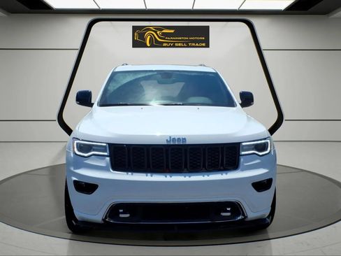 Used 2020 Jeep Grand Cherokee Overland AWD/4WD image 8
